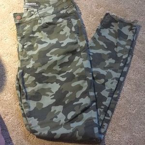 Old Navy- Camo jeans
